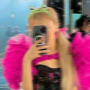 Meet your Posher, Derek